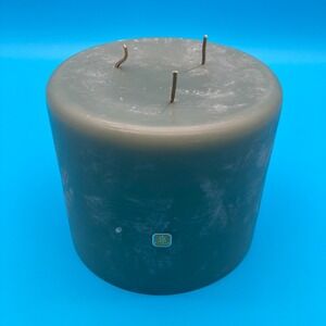 Large Round Pillar Partylite 3 Wick Candle 5" x 6" Unknown Scent Retired